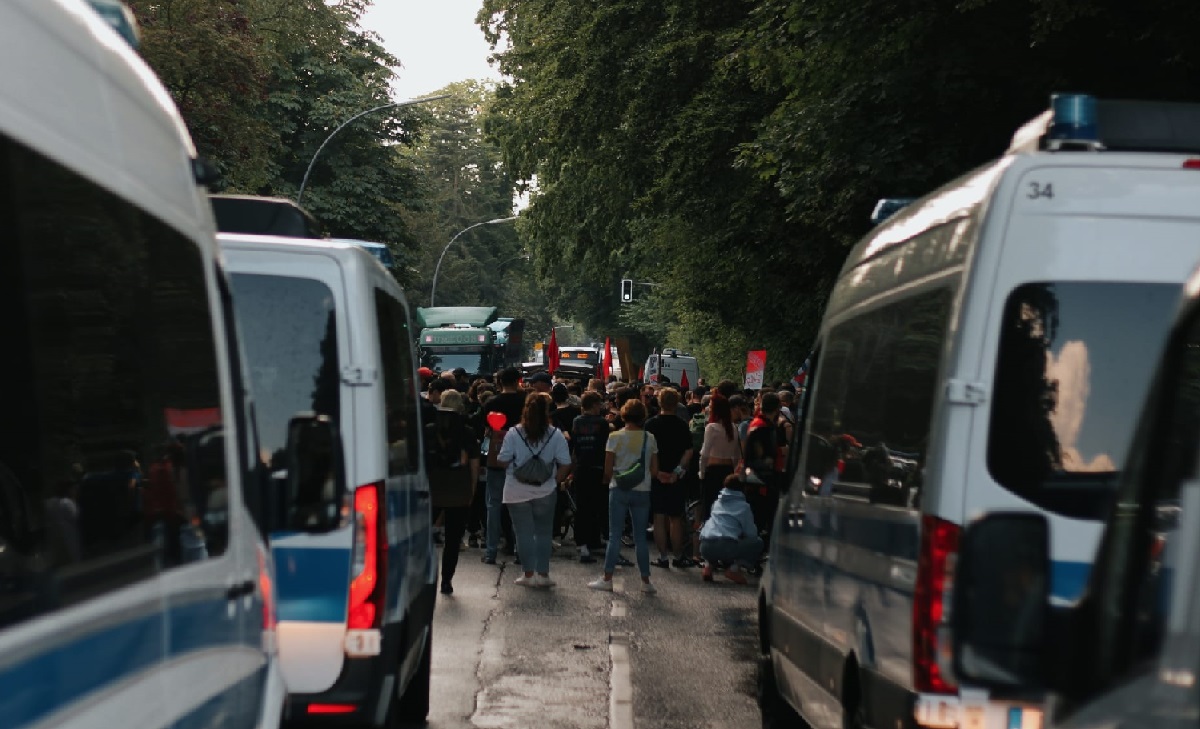 Demonstration gegen Burschenschaft „Germania“ in Wandsbek